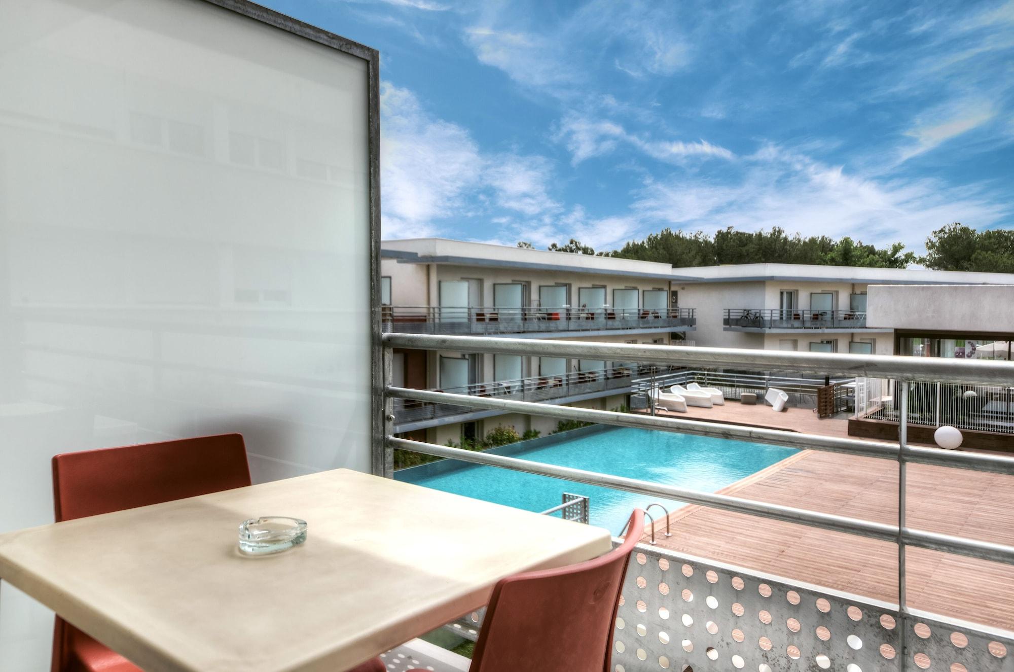 Comfort Aparthotel Antibes Le Maestria Exterior photo