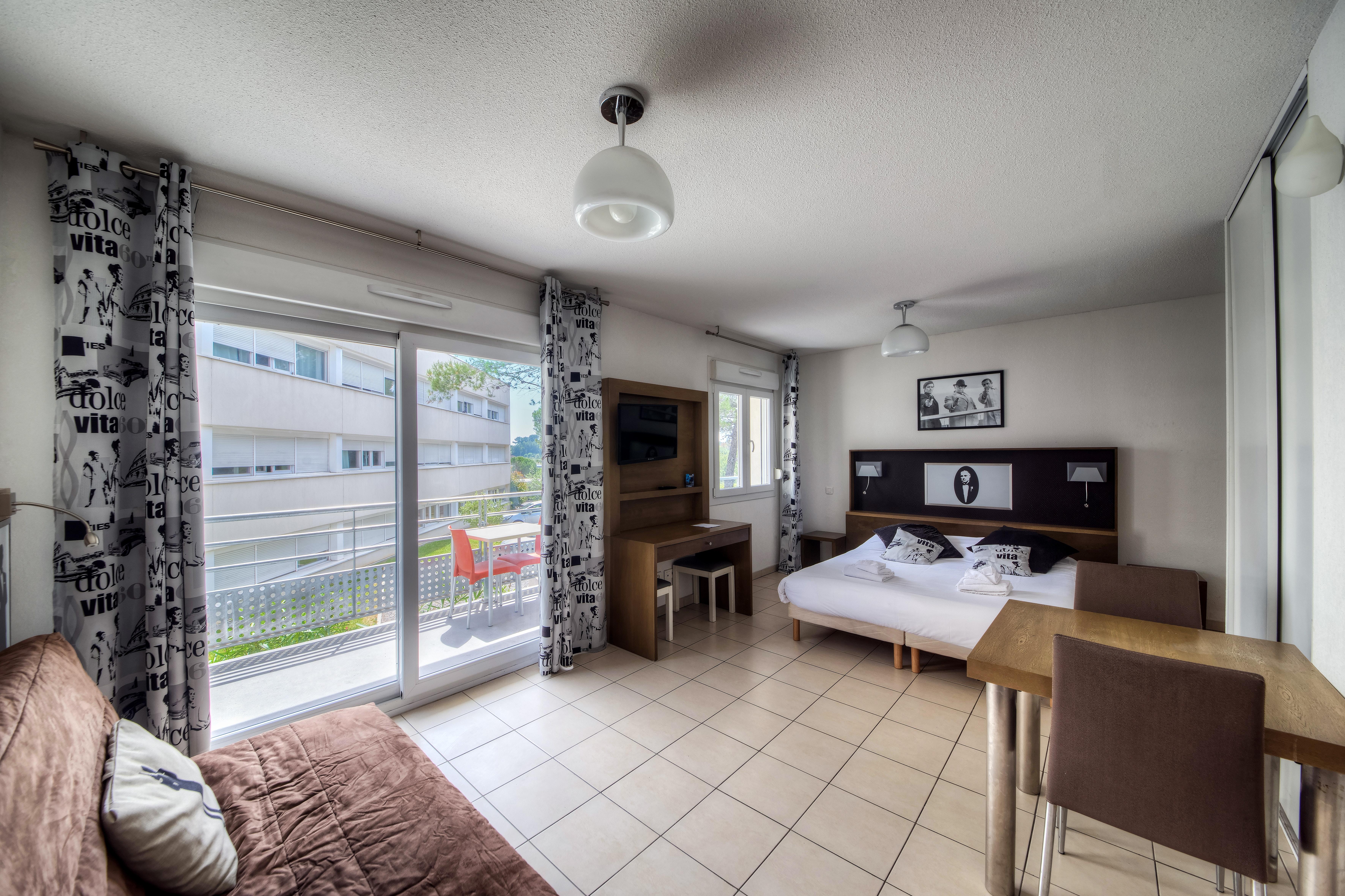 Comfort Aparthotel Antibes Le Maestria Exterior photo