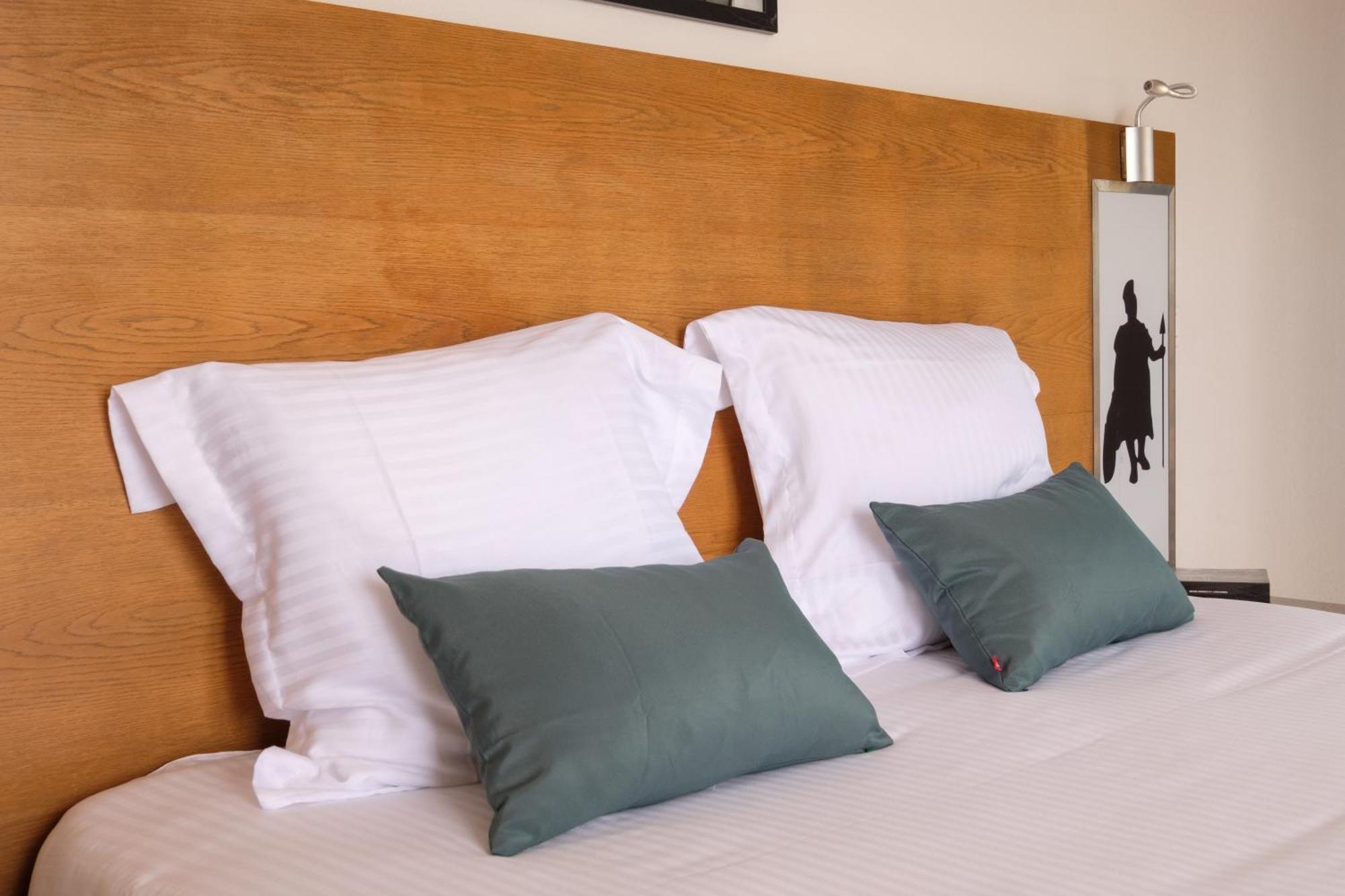 Comfort Aparthotel Antibes Le Maestria Exterior photo